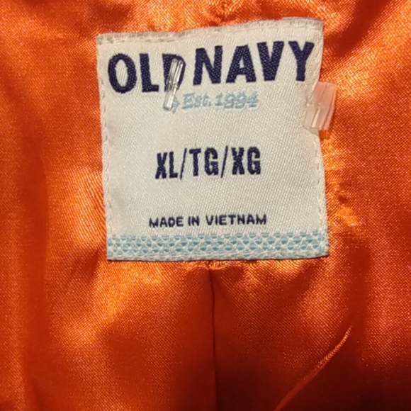 Coat - Picture 2 of 4